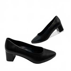 Trotters Black Leather Pump | Women’s Size 8.5